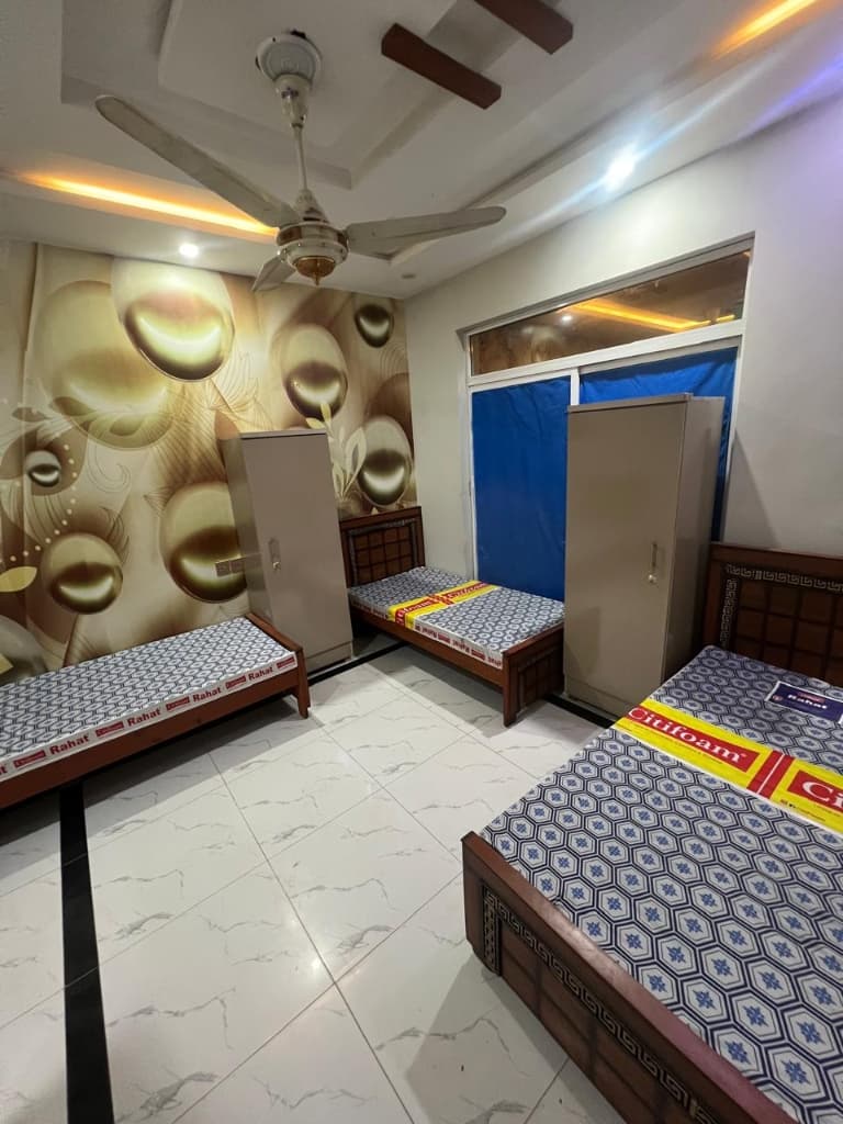Three Seater Room at Students Shelter